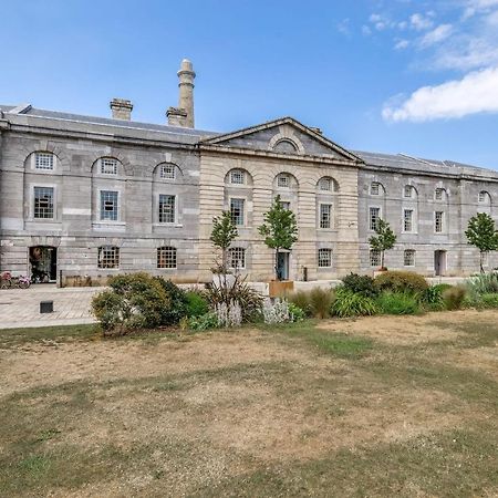 פלימות' Luxury 2 Bed Apartment In Historic Royal William Yard מראה חיצוני תמונה